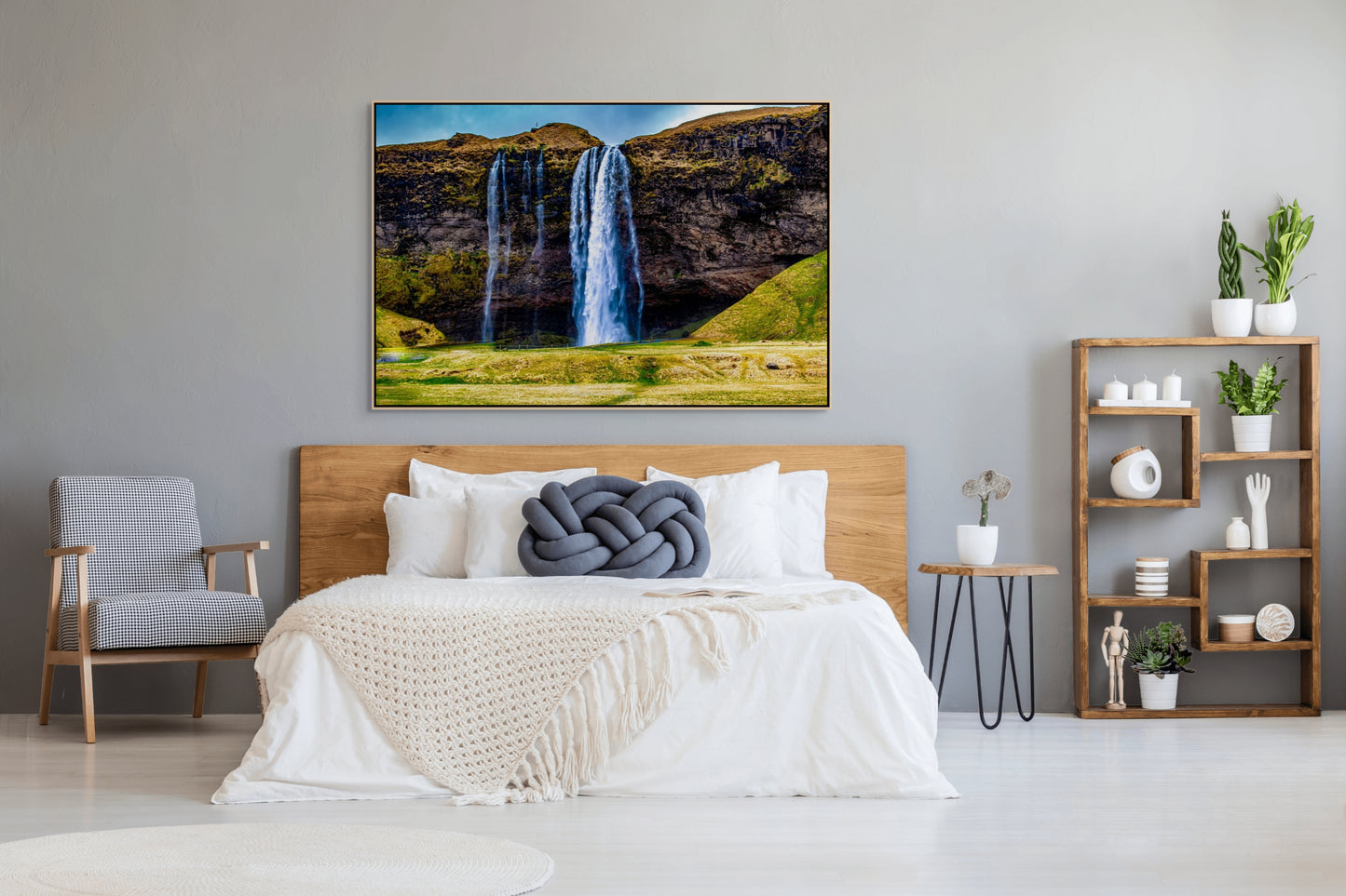 Veil of Seljalandsfoss